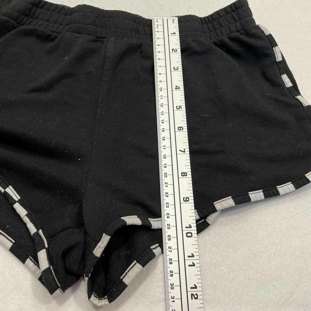 SHEIN Size M Women's Checker Contrast Binding‎ Dolphin Shorts Pull On Black - Picture 3 of 4